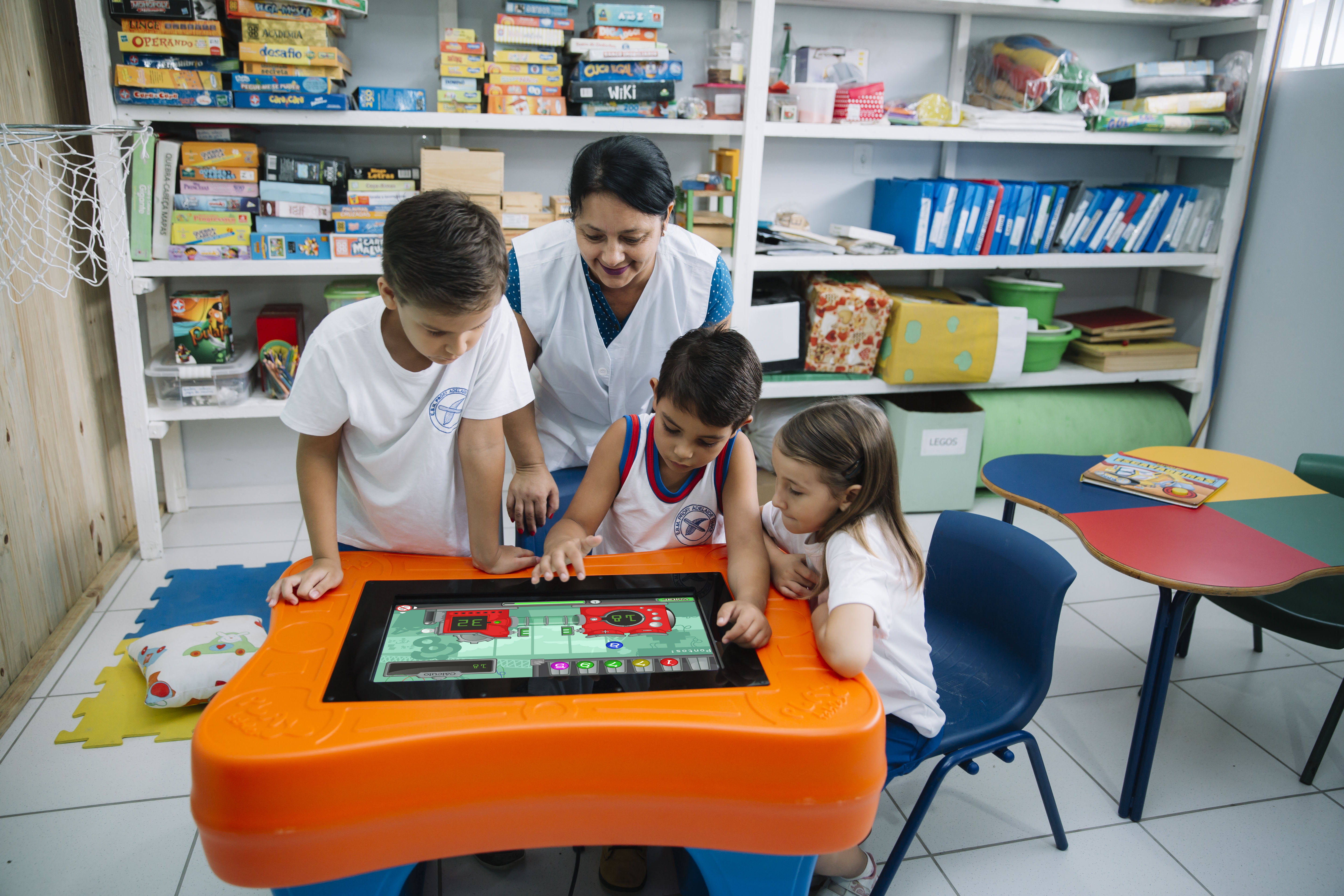 Jogos Educativos para Mesa Digital - PlayTable